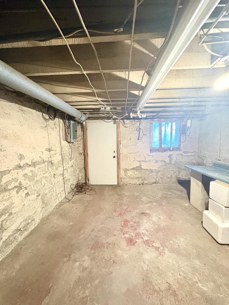 Gallery Image 24