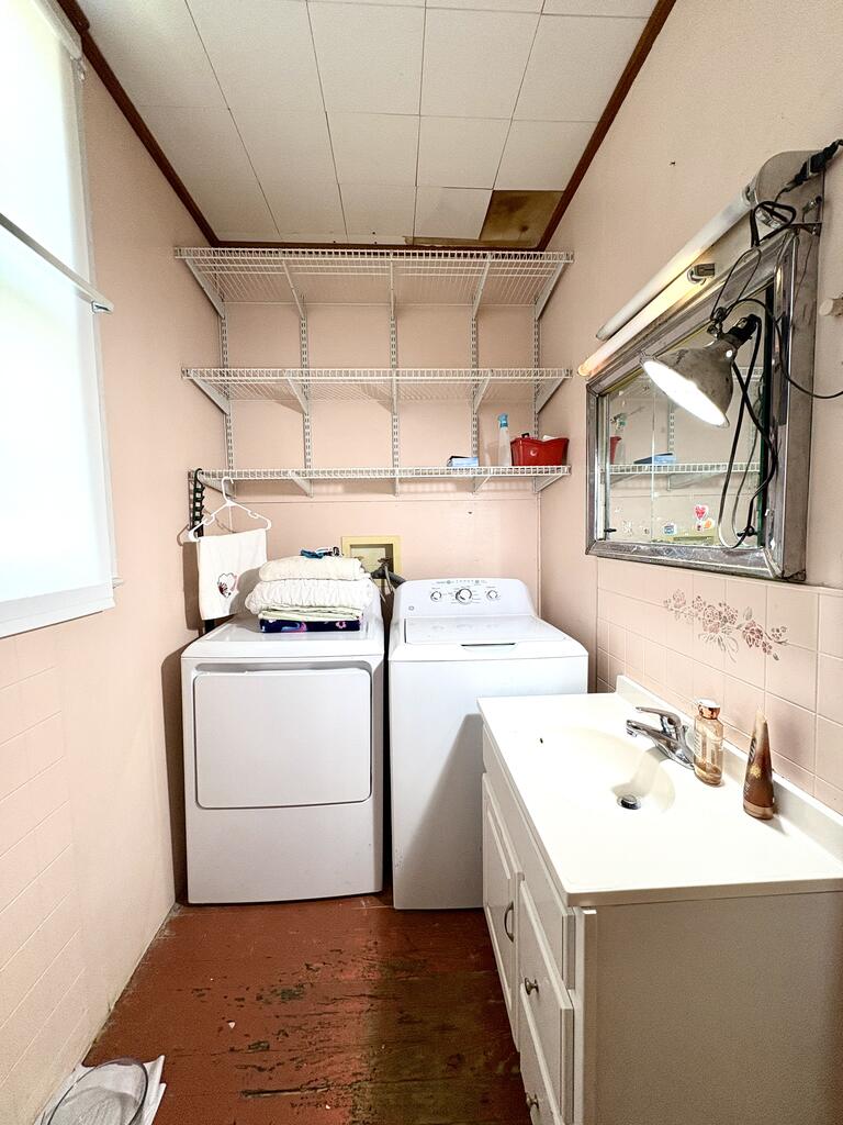 Gallery Image 18