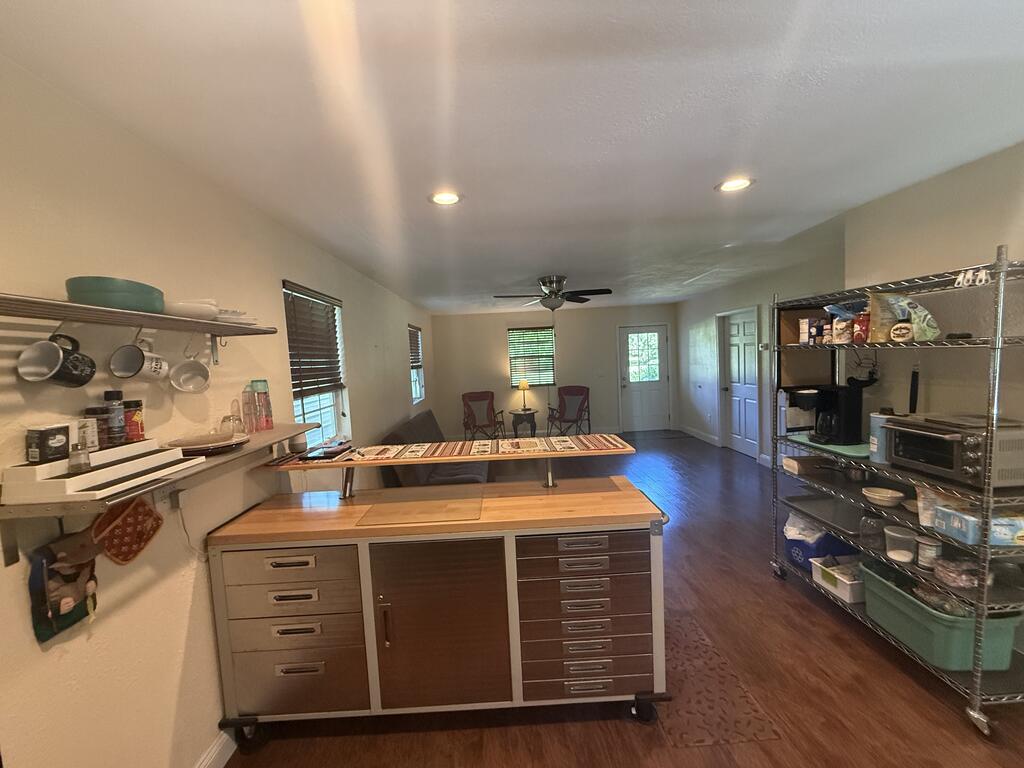 Gallery Image 46