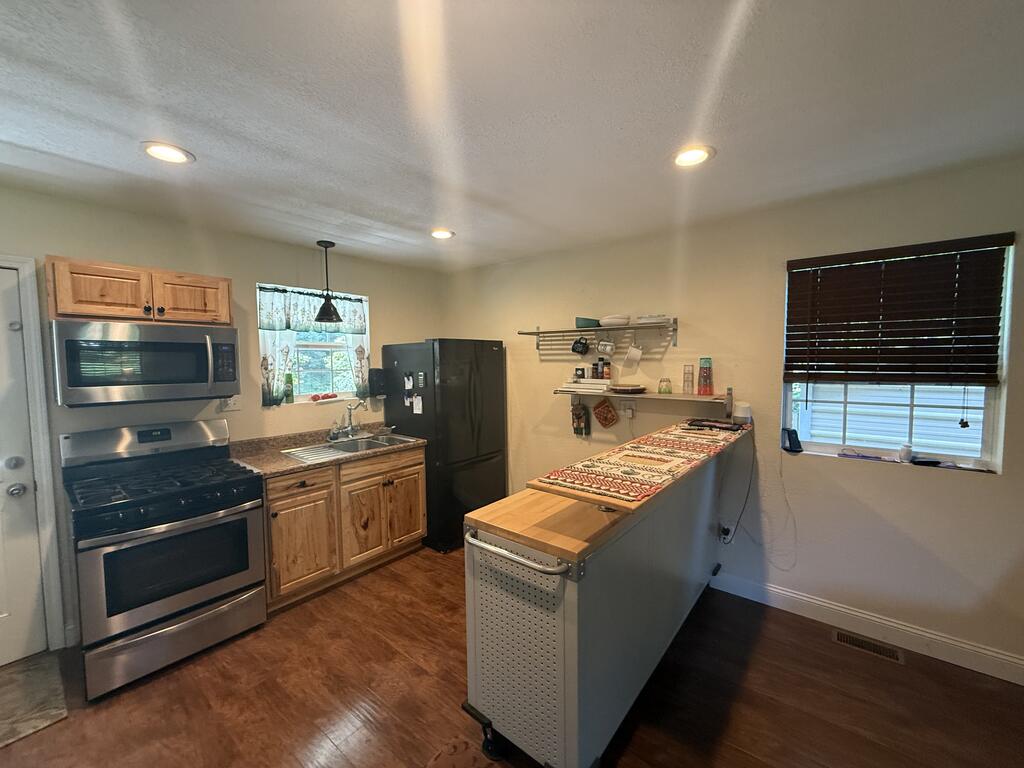 Gallery Image 53