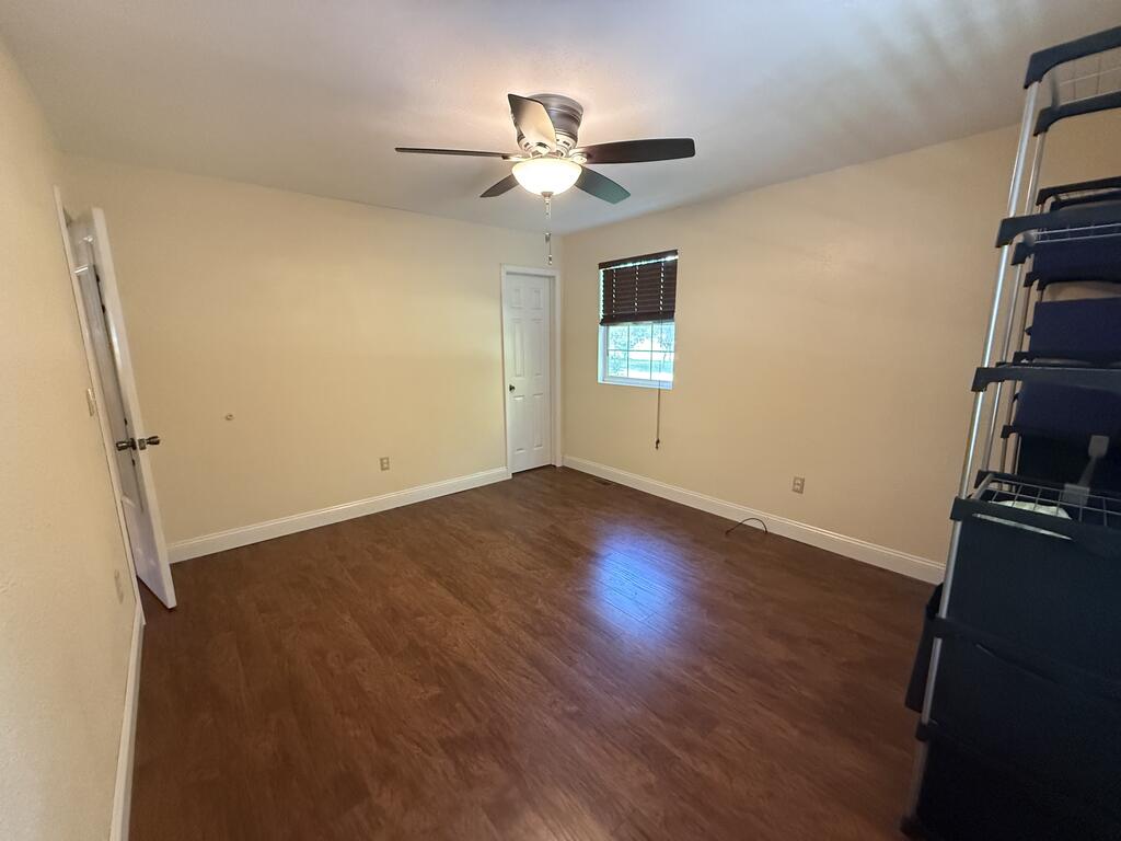 Gallery Image 61