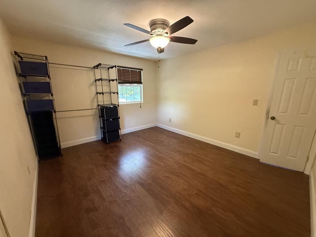 Gallery Image 62