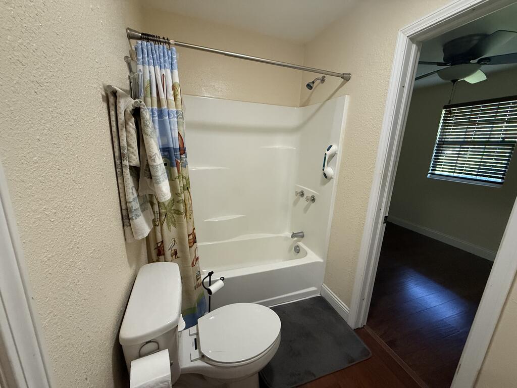Gallery Image 66