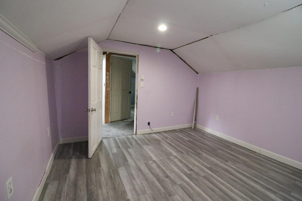 Gallery Image 24