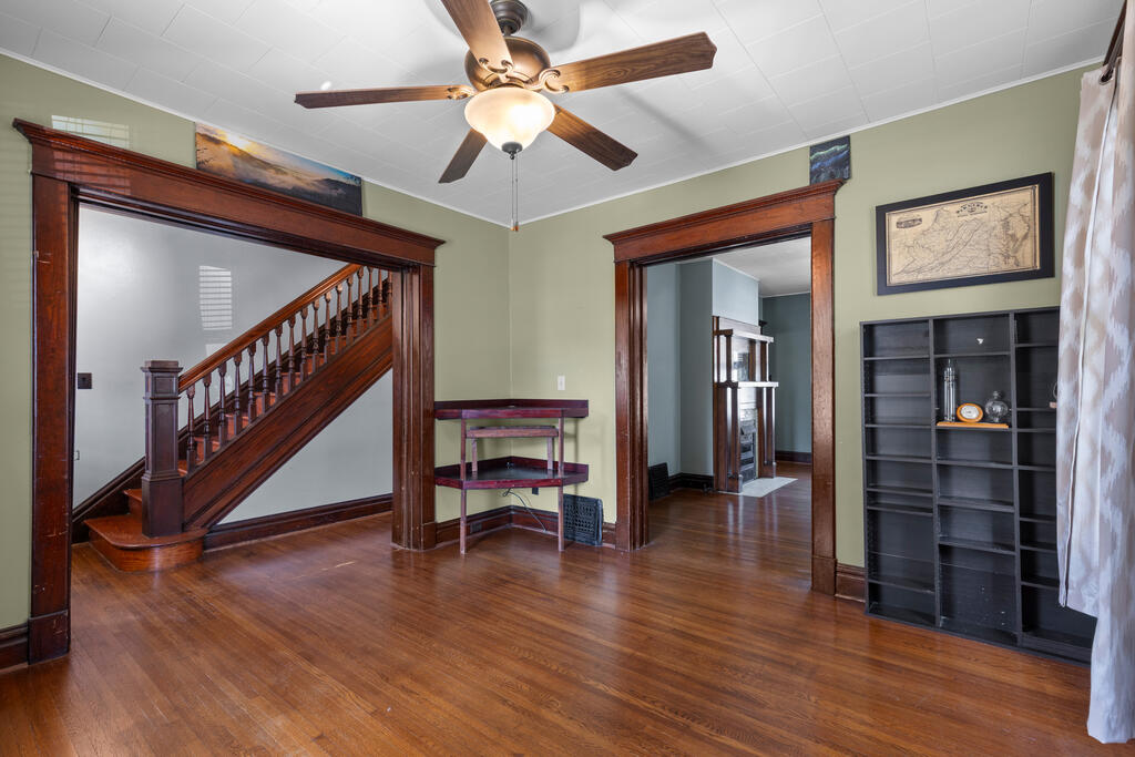 Gallery Image 7