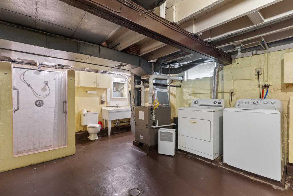 Gallery Image 19