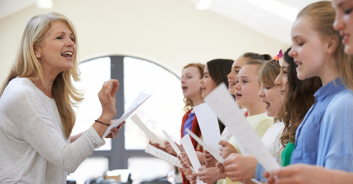 Teaching Music (What Does A Music Teacher Do?)
