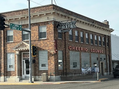 Cheerio Lounge | Missouri River Country