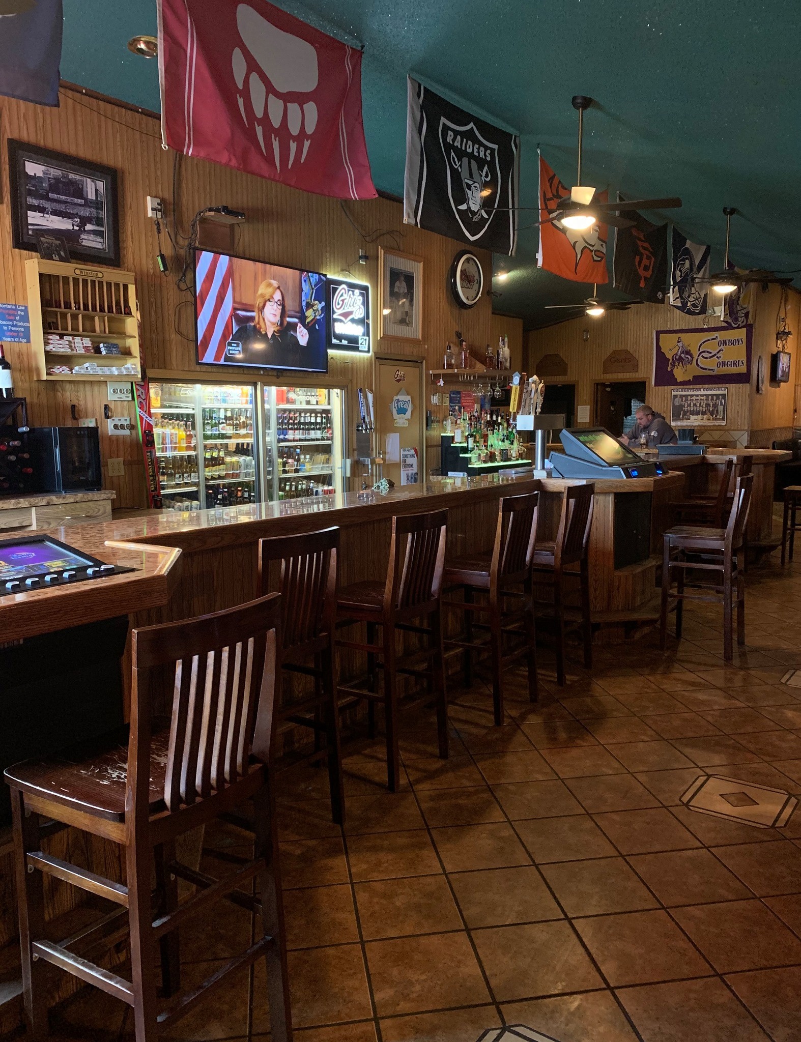 Stagecoach Casino/Me Too Pizza | Missouri River Country