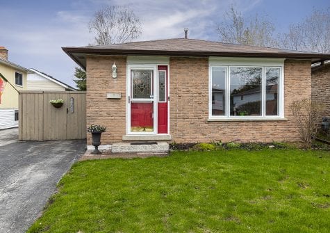 16 Courtice Crescent, Collingwood<span class='property-location-view'></span>