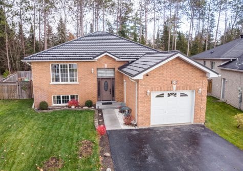 52 Donato Way, Wasaga Beach<span class='property-location-view'></span>