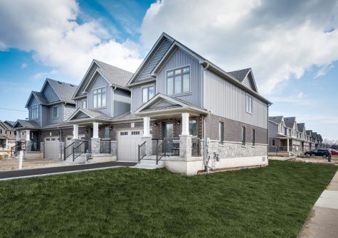 2 George Zubek Drive, Collingwood<span class='property-location-view'></span>
