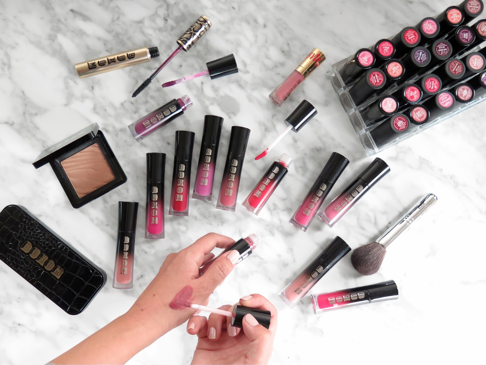 The Beauty Look Book Buxom Preview Image