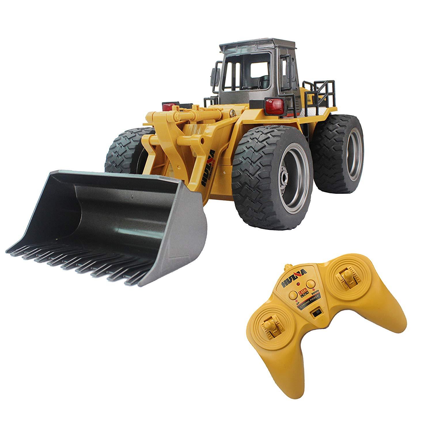 PowerDozer™ 6 Channel Remote Control Bulldozer