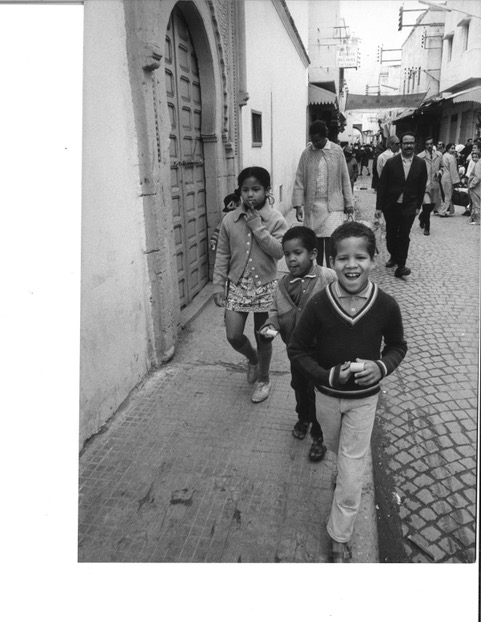 THE FIRST FAMILY of any race IN THE US PEACE CORPS