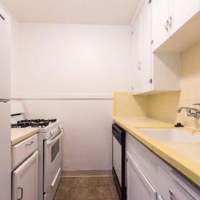 Photo Gallery for Unit 34