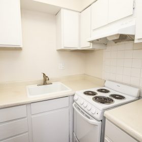 Photo Gallery for Unit 1904