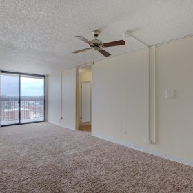 Photo Gallery for Unit 1511