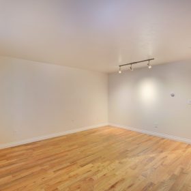 Photo Gallery for Unit 204