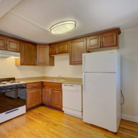 Photo Gallery for Unit 15