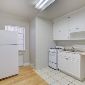 Photo Gallery for Unit 115