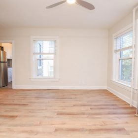 Photo Gallery for Unit 18