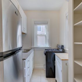 Photo Gallery for Unit 19