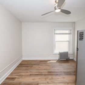 Photo Gallery for Unit 24