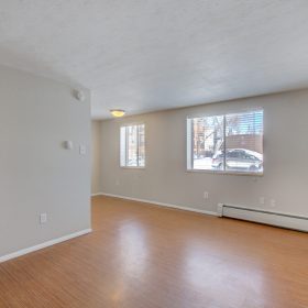 Photo Gallery for Unit 61-101