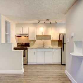 Photo Gallery for Unit 65-306