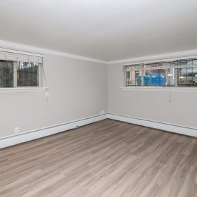 Photo Gallery for Unit 104