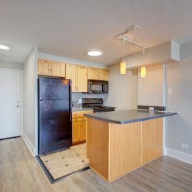 Photo Gallery for Unit 1005