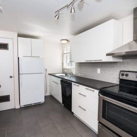 Photo Gallery for Unit 2441
