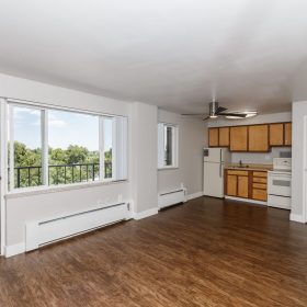 Photo Gallery for Unit 0704