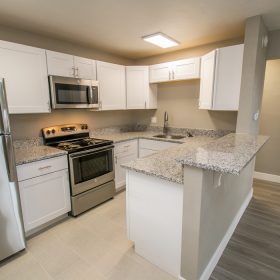 Photo Gallery for Unit 4373B