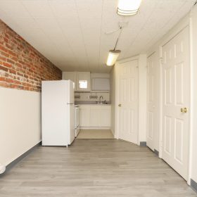 Photo Gallery for Unit 872-3