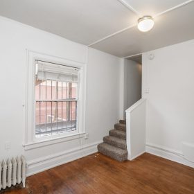 Photo Gallery for Unit 872-1