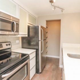 Photo Gallery for Unit 624-106
