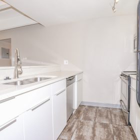 Photo Gallery for Unit 624-301