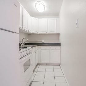 Photo Gallery for Unit 40-205