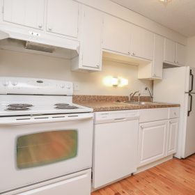 Photo Gallery for Unit 140-201