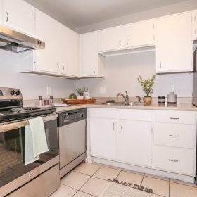 Photo Gallery for Unit 106