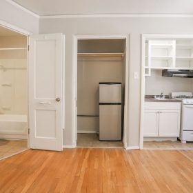 Photo Gallery for Unit 213