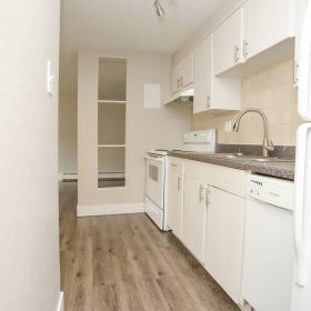 Photo Gallery for Unit 65-304