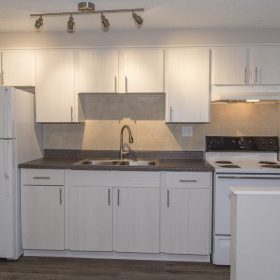 Photo Gallery for Unit 65-202