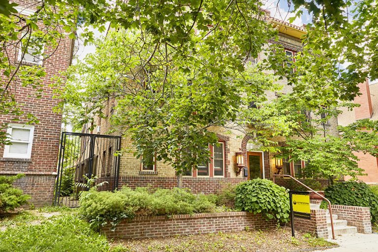 LaMont Apartments Cornerstone Apartments