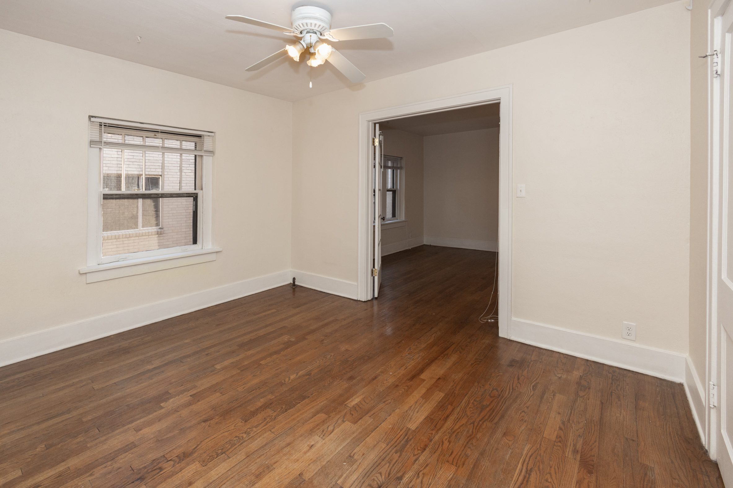 Corona Court Apartments Cornerstone Apartments