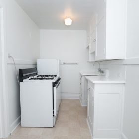 Photo Gallery for Unit 12