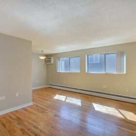 Photo Gallery for Unit 08