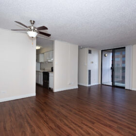Photo Gallery for Unit 1705